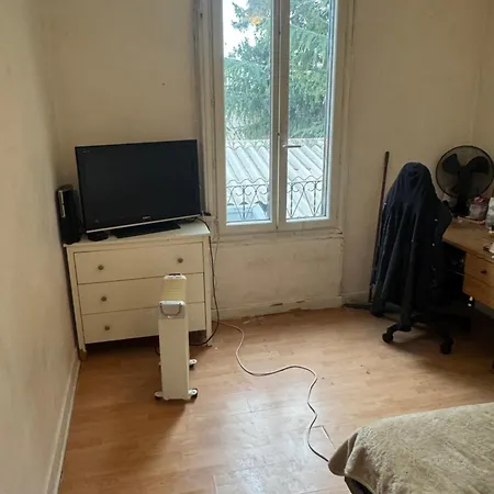 15 Min Paris Konukevi *