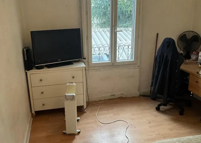 15 Min Paris Konukevi *